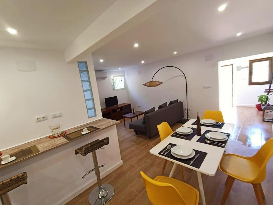 Villa Falconera Apartaments, Gandia A Las Faldas De La Montana Dış mekan fotoğraf