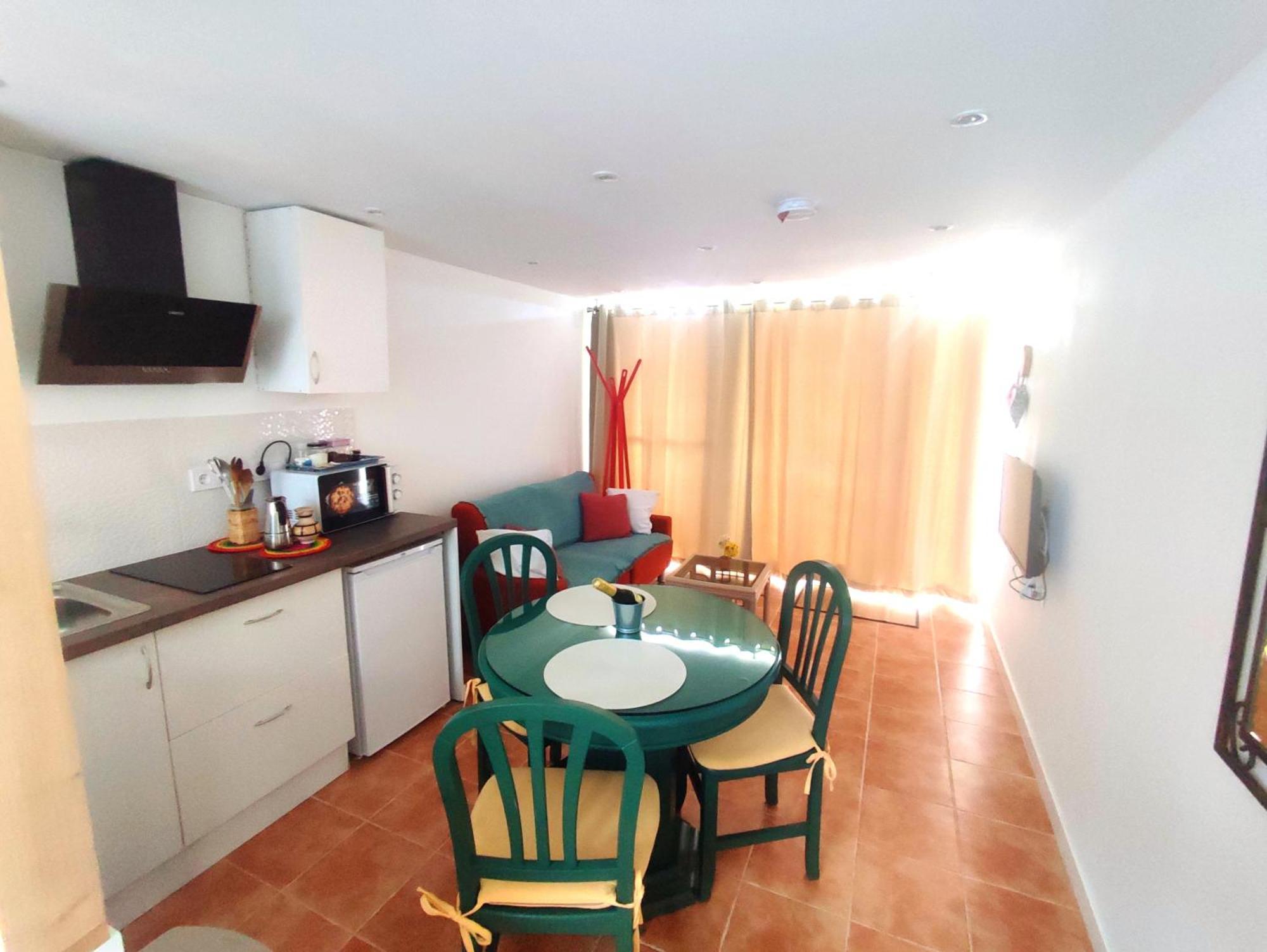 Villa Falconera Apartaments, Gandia A Las Faldas De La Montana Oda fotoğraf